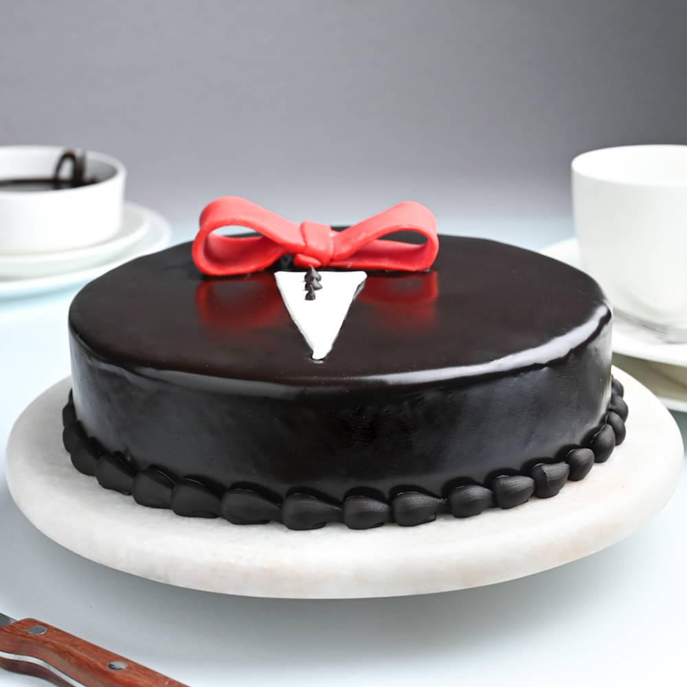 Mens Day Bow Choco Truffle Cake