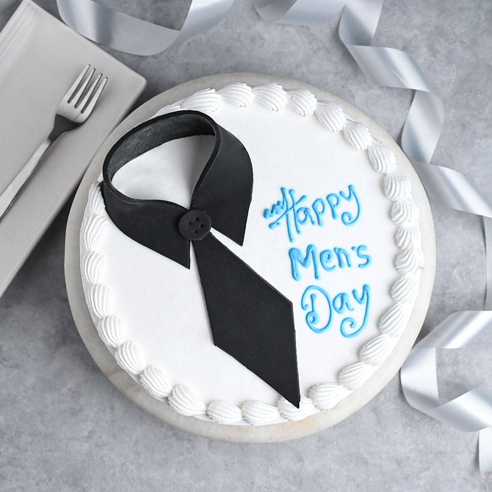 Top View of Mens Day Vanilla Cake