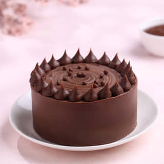 Side View of Milk Choco Bento Cake Side View of Milk Choco Bento Cake