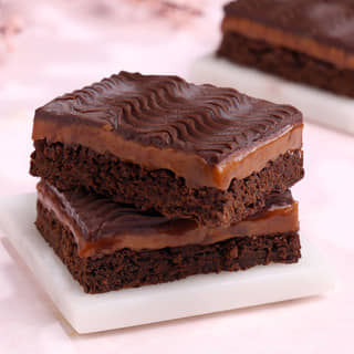 Millionaire brownie with rich chocolate layers Millionaire brownie with rich chocolate layers