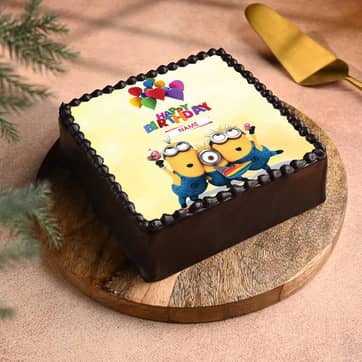 Mischievous Minions Birthday Cake