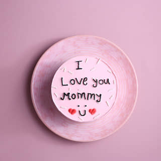 Top View of Mommy Love Bento Cake Top View of Mommy Love Bento Cake