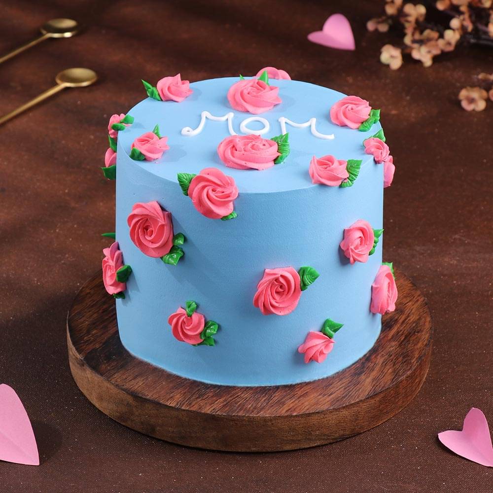 Top View of  Moms Blue Floral Cake