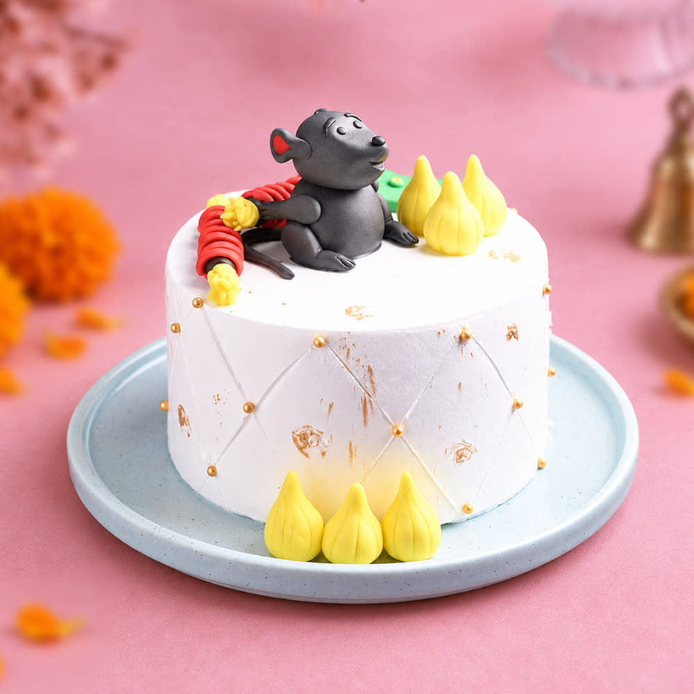 Mushak Modak Chocolate Cake