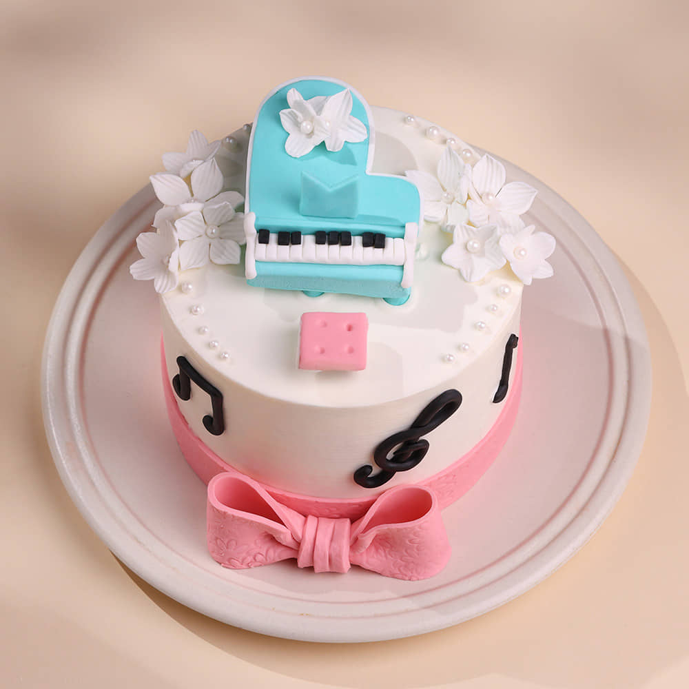 Musical Piano Bow Cake