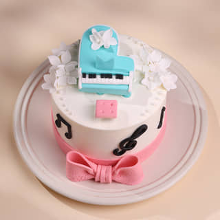 Top View of Musical Piano Bow Cake Top View of Musical Piano Bow Cake