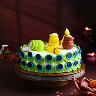 Side View of Janmashtami Fondant Cake