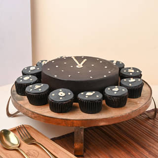 Front View New Year Chocolate Clock Cake
