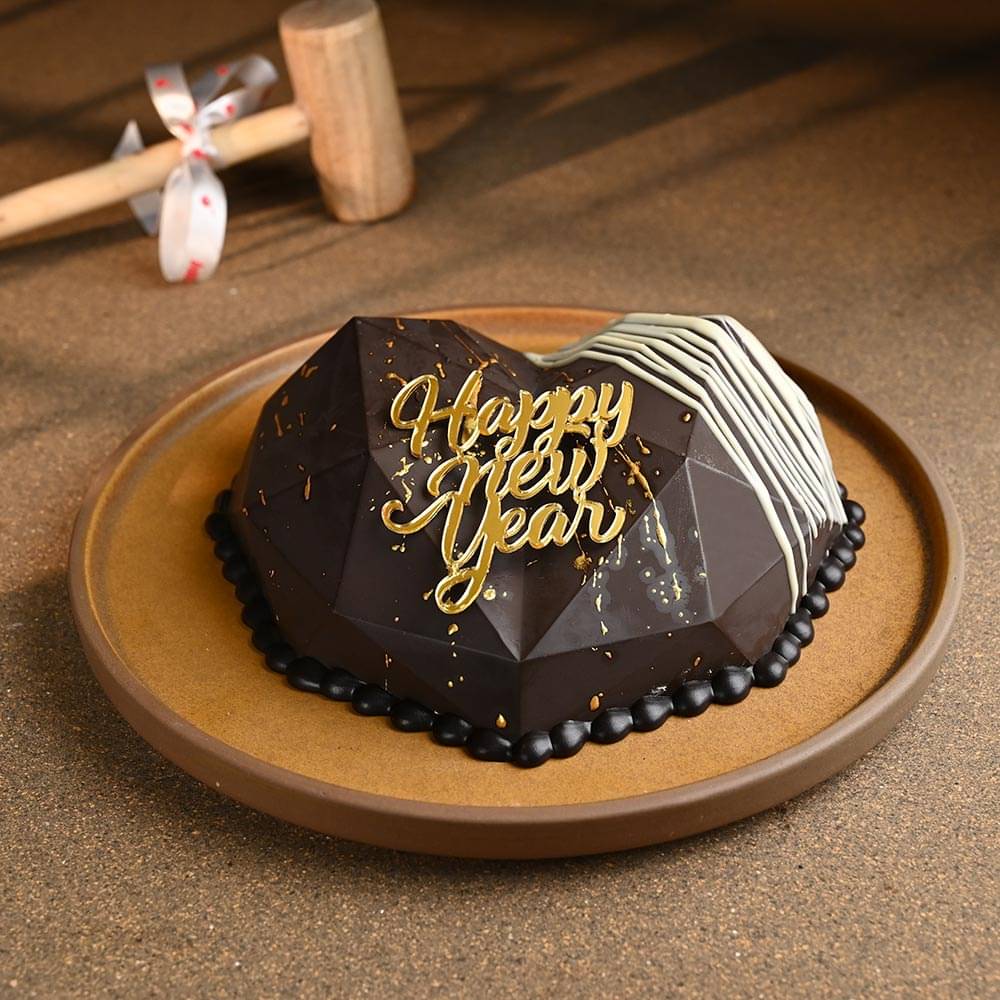 New Year Heart Choco Pinata Cake