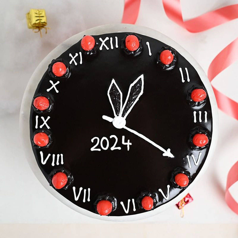 Cherry Choco Clock Cake for New Year