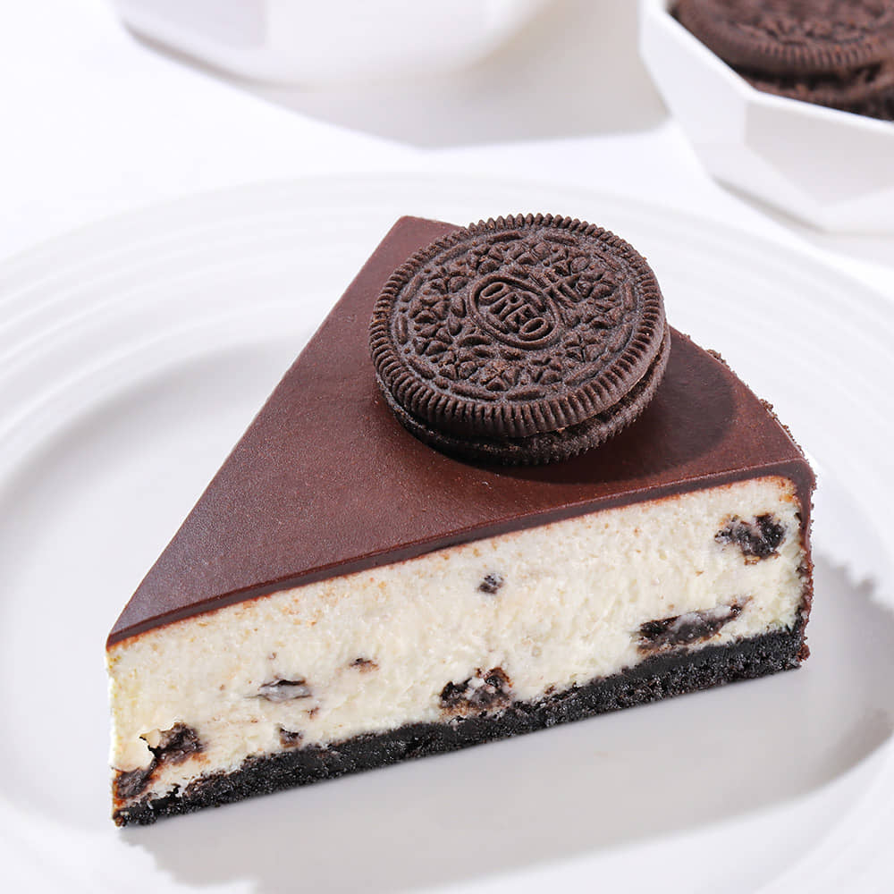 Classic Oreo Cheesecake Slice Front View of Classic Oreo Cheesecake Slice
