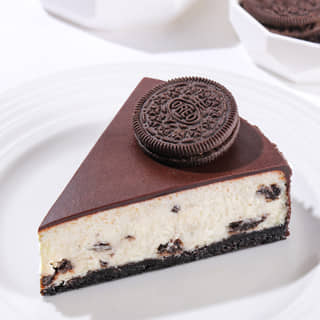 Front View of Classic Oreo Cheesecake Slice Front View of Classic Oreo Cheesecake Slice