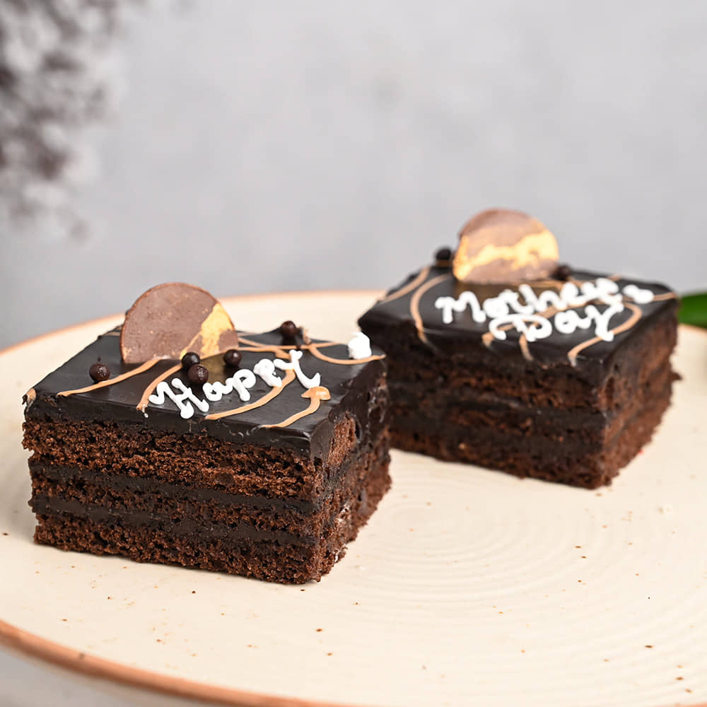 Charming Mothers Day Pastries