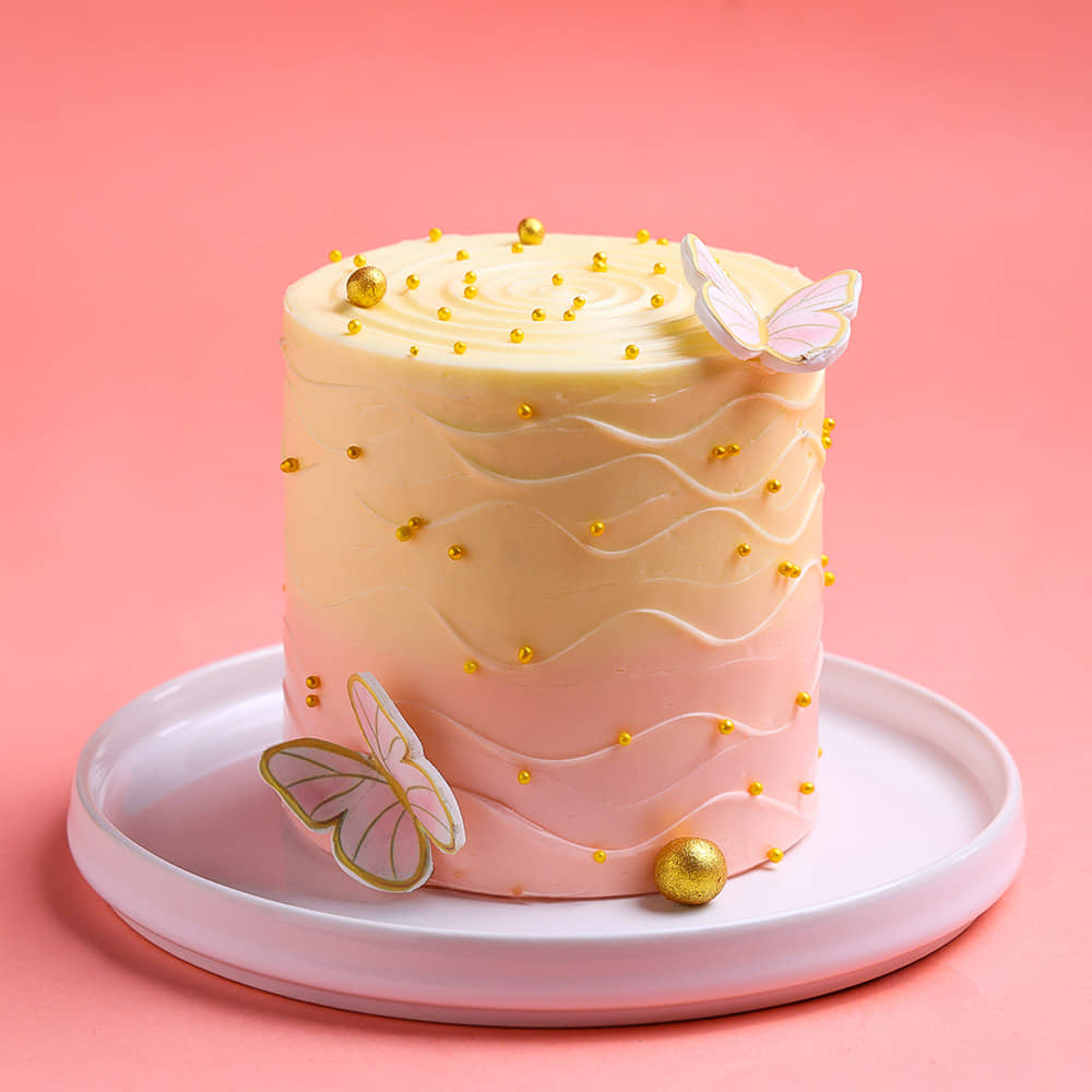 Pearls N Butterflies Wave Cake