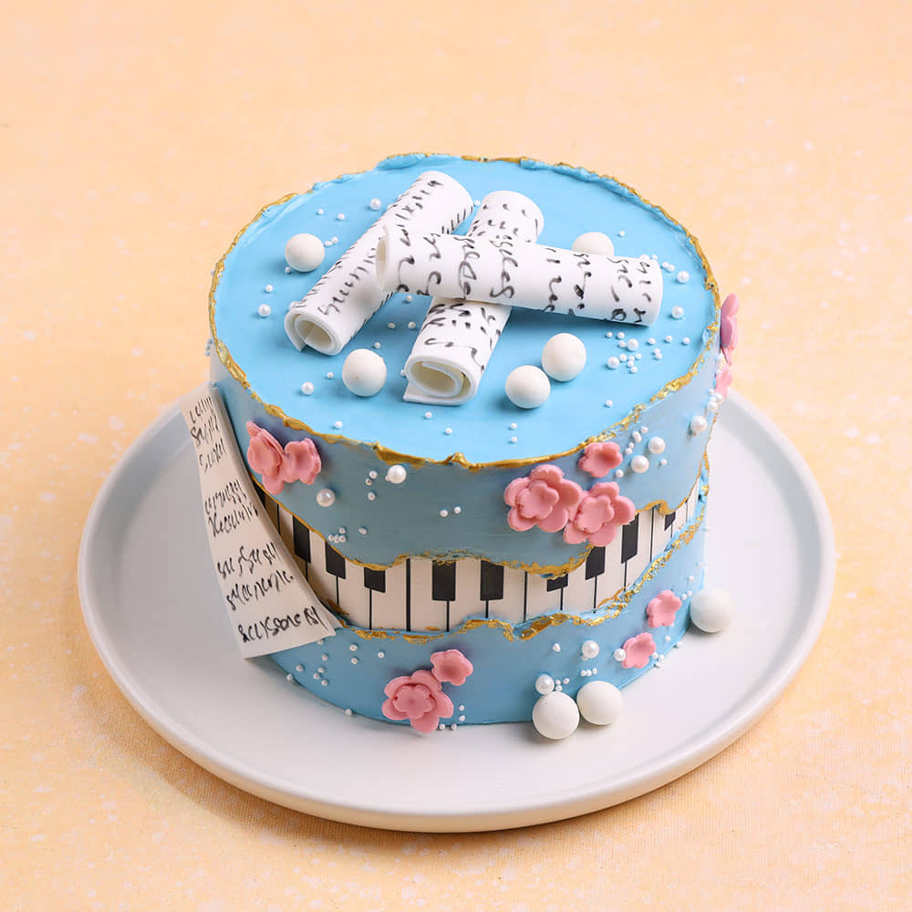 Pearls N Notes Piano Cake