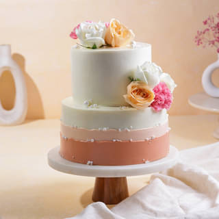 Petals N Pearls Ombre Cake