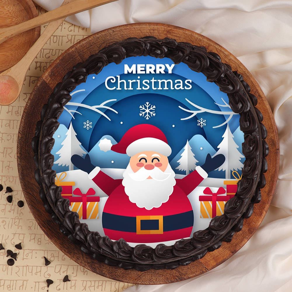 Christmas Cakes: Hand-Iced & Delivered by Biscuiteers