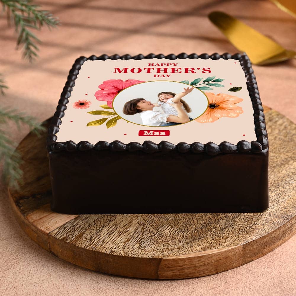 Round Mothers Day Photo Cake