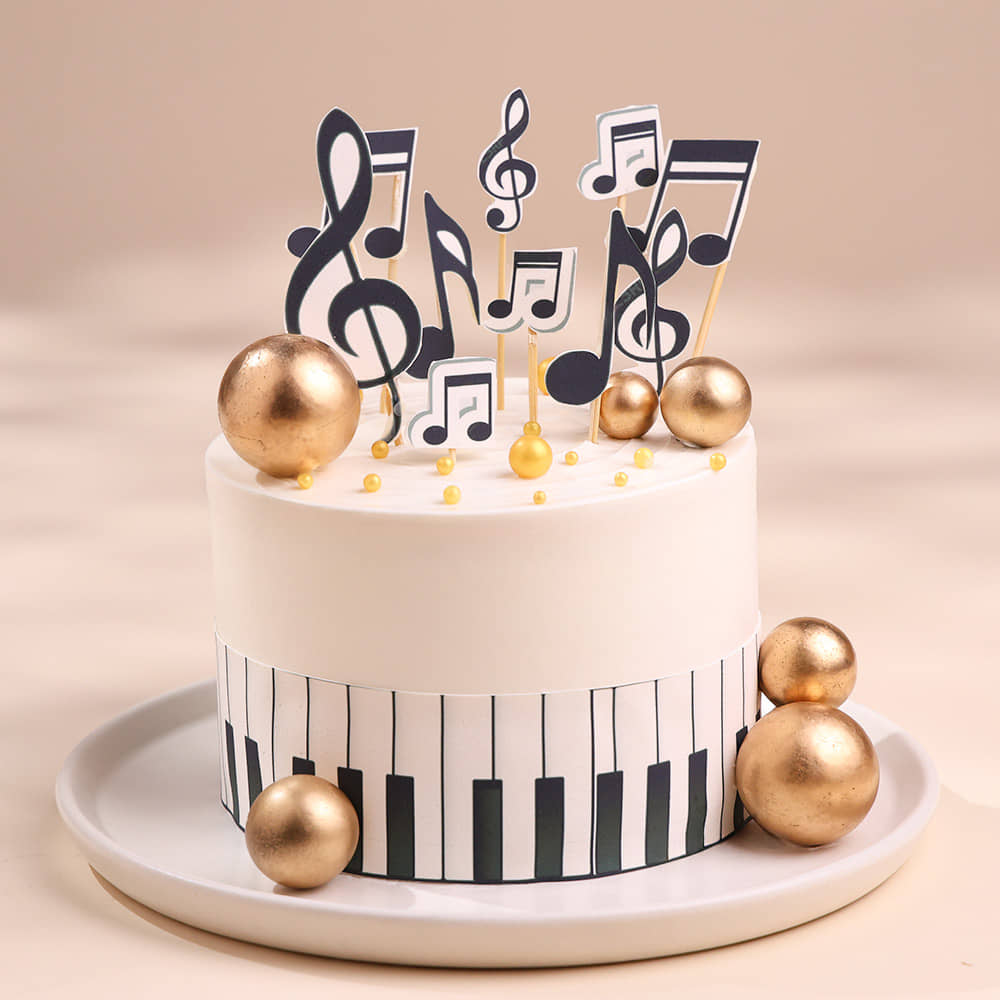 Piano Keys Musical Cake