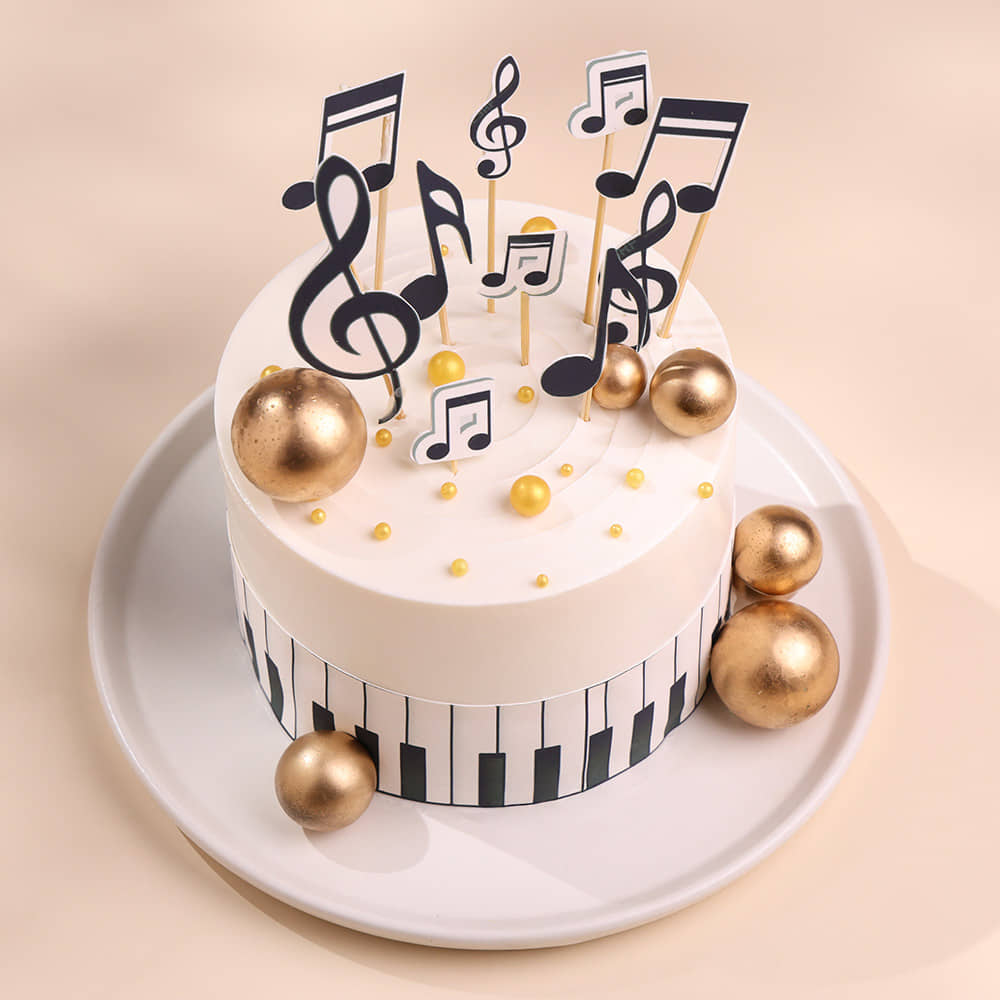 Piano Keys Musical Cake