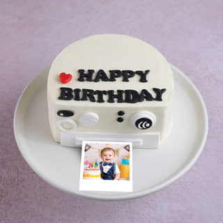 Top View of Picture Perfect Birthday Camera Cakes Top View of Picture Perfect Birthday Camera Cakes