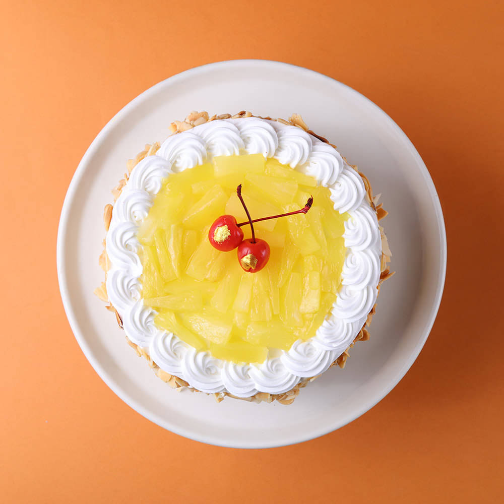 Pineapple Cream Cake For Dad