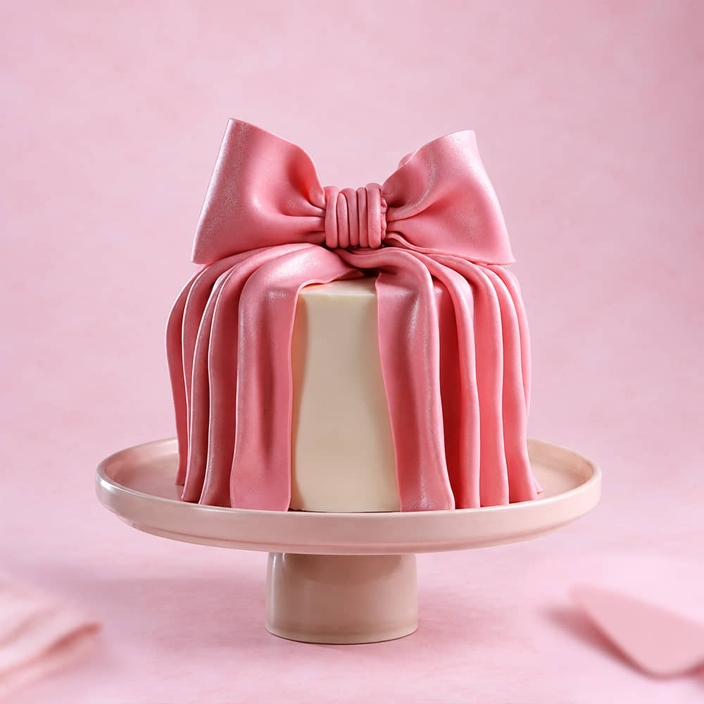 Zoomed View of Pink Bow Bridal Cake