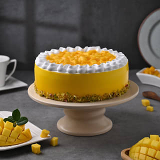 Side View of Pulpy Mango Cream Cake