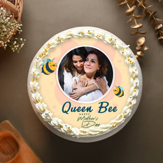 Top View: Send Queen Bee Photo Cake for Mom