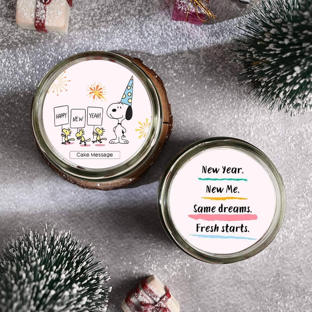 Red Velvet Jar Cakes For New Year