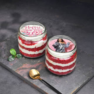 Red Velvet New Year Jar Cakes