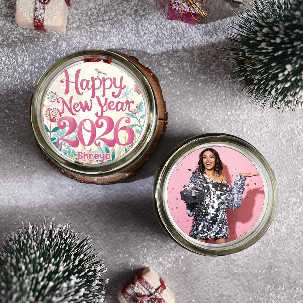 Front View of Red Velvet New Year Jar Cakes 