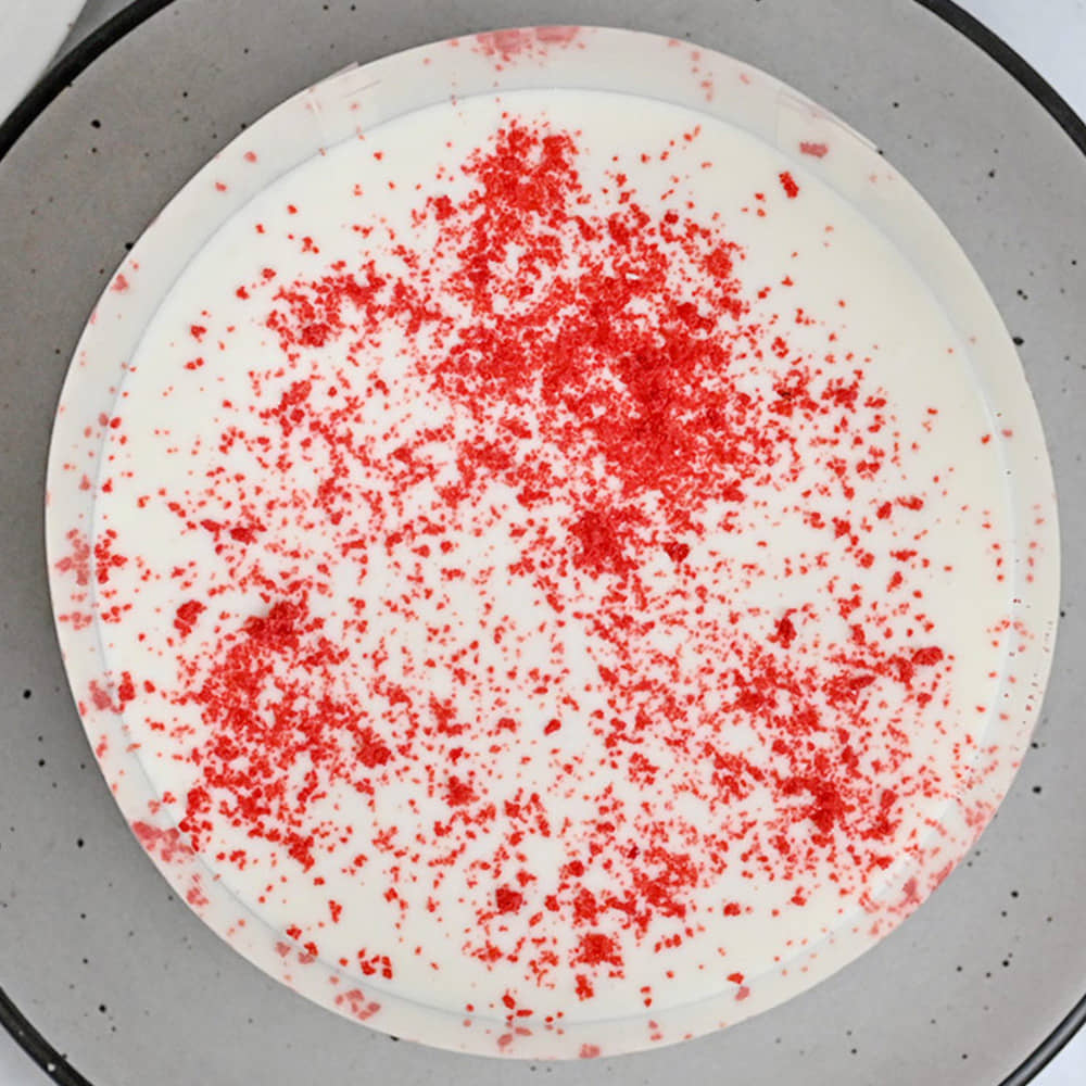 Red Velvet Pull Me Up Cake Top View Red Velvet Pull Me Up Cake