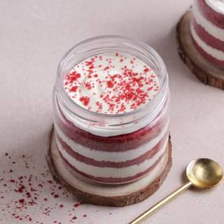Velvety Blast Cake - Red Velvet Single Jar Cake