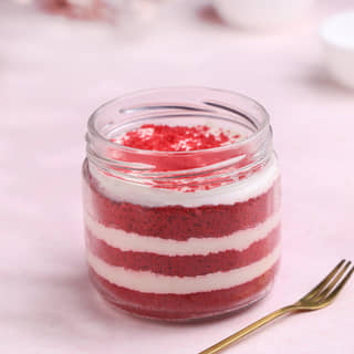 Velvety Blast Cake - Red Velvet Single Jar Cake