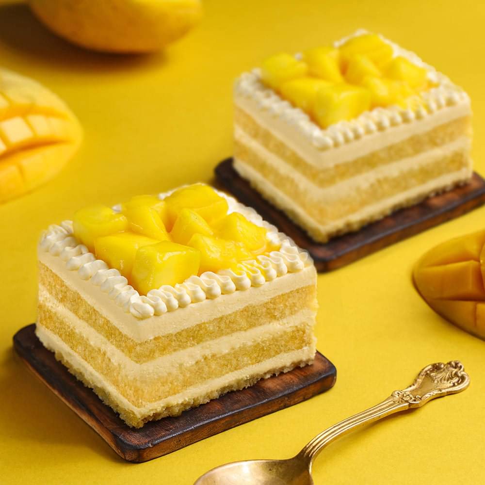 Side View of Refreshing Mangolicious Pastry 