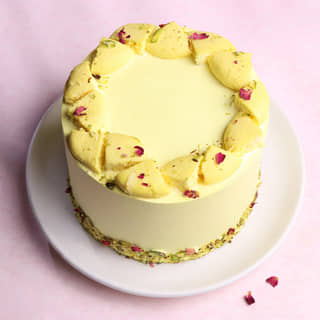 Top View of Regal Rasmalai Cake for Mom Top View of Regal Rasmalai Cake for Mom