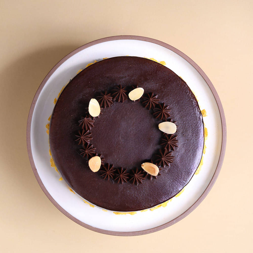 No added Sugar Chocolate & Almond cake
