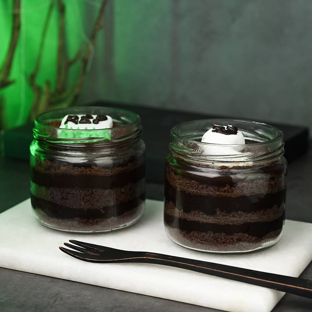 Rip Ghost Jar Cakes