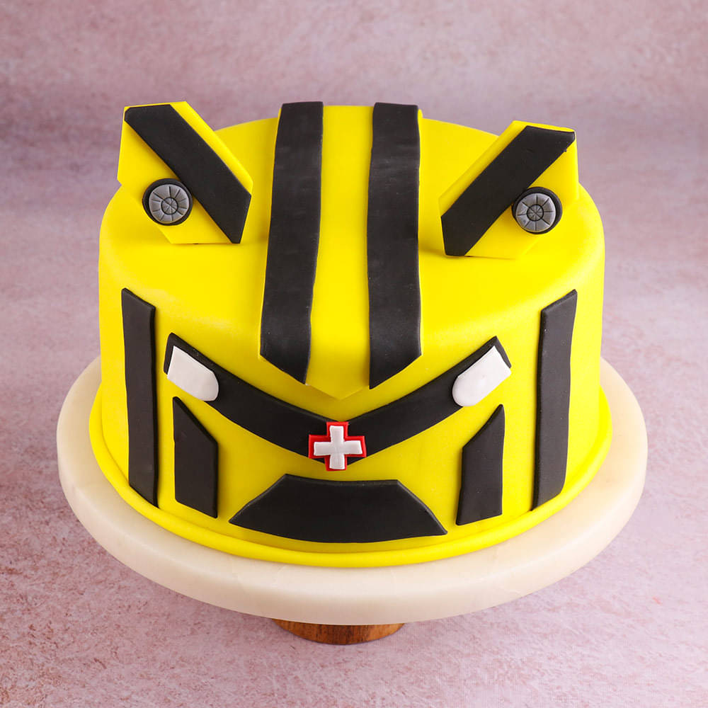 Front Angled view of Robo Bumblebee Transformer Cake