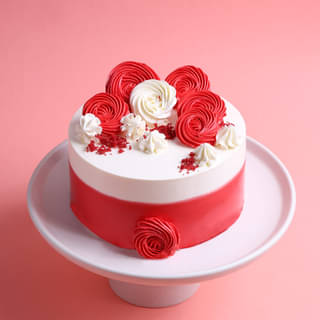 Rosy Red Velvet Bloom Cake