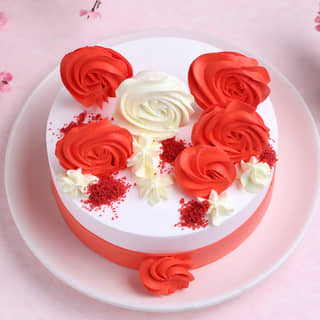 Front View of Scarlet Rose Delight Cake