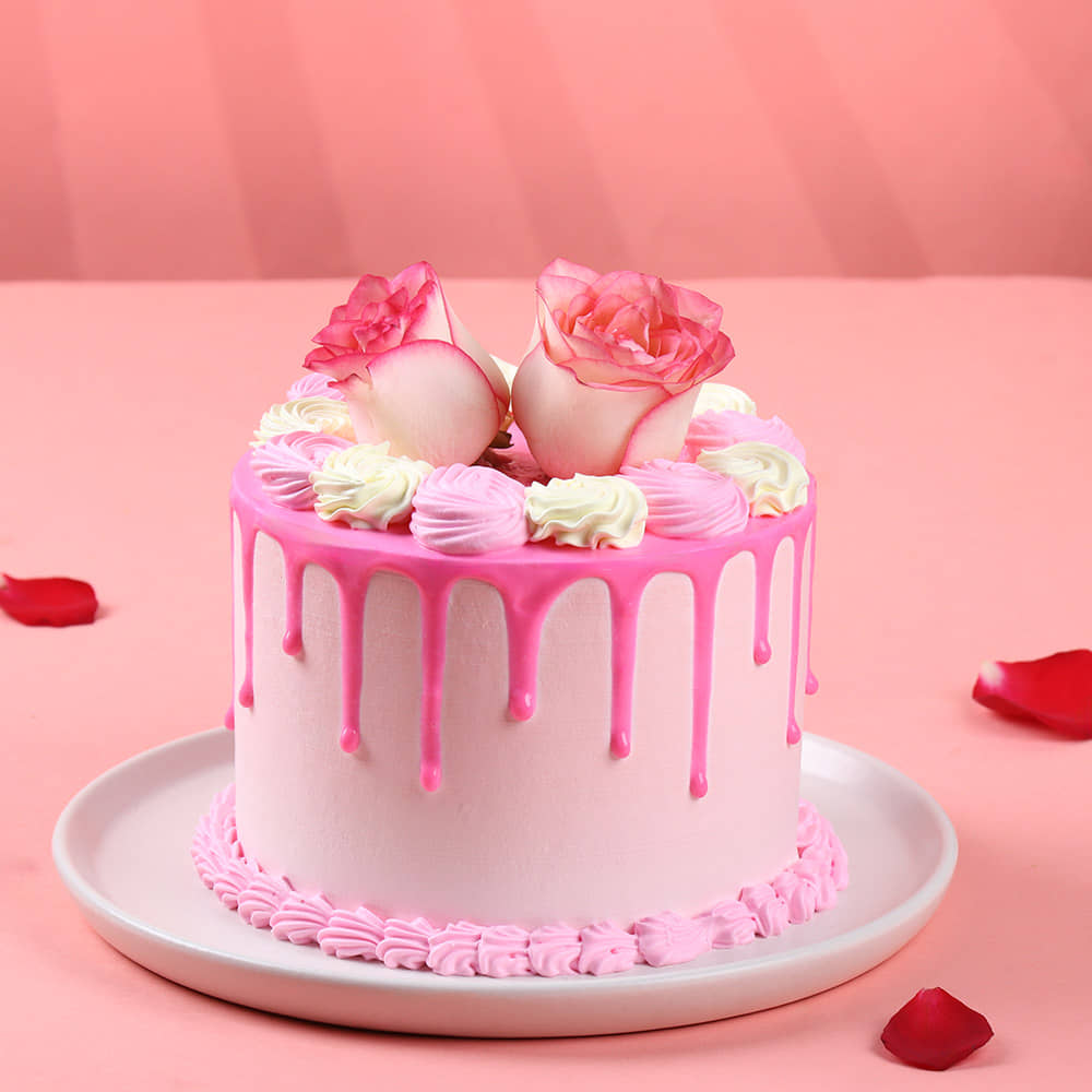 Rosy Delight Cream Valentine Cake