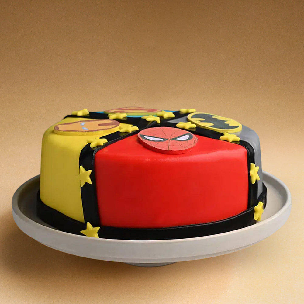 Spiderman Superheroes Cake