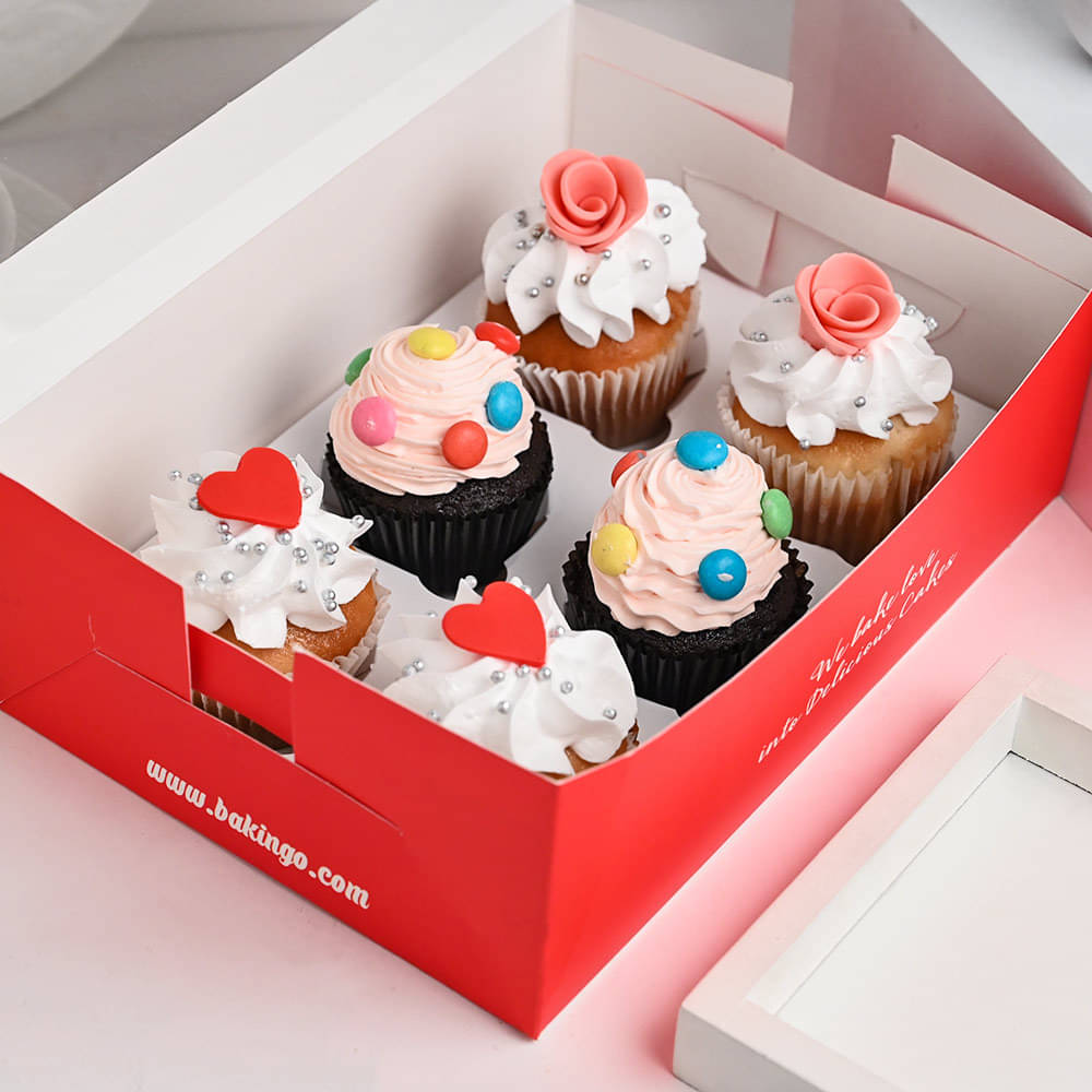 Set Of 6 Different Flavored Cupcakes