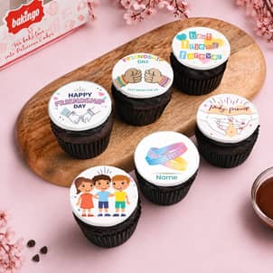 Six Friendship Day Chocolate Cupcakes Front View of Friendship Day Chocolate Cupcakes