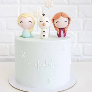 Buy Snowy Wonder Frozen Cream Cake Online