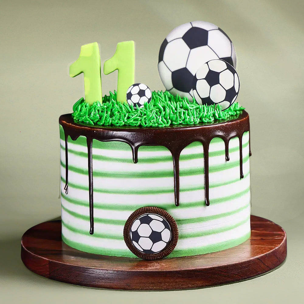 Zoomed View of  Goal Getter Birthday Cake