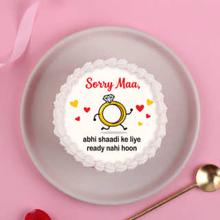Top View of Sorry Maa No Shaadi Bento Cake Top View of Sorry Maa No Shaadi Bento Cake