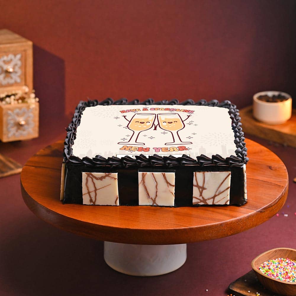 Sparkling New Year Cake